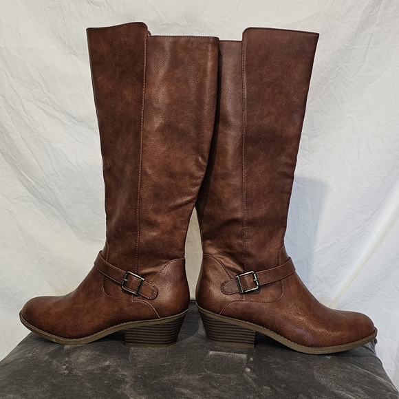 *NWOT Frye Rich Brown Stacked Heel Boots - Picture 4 of 15